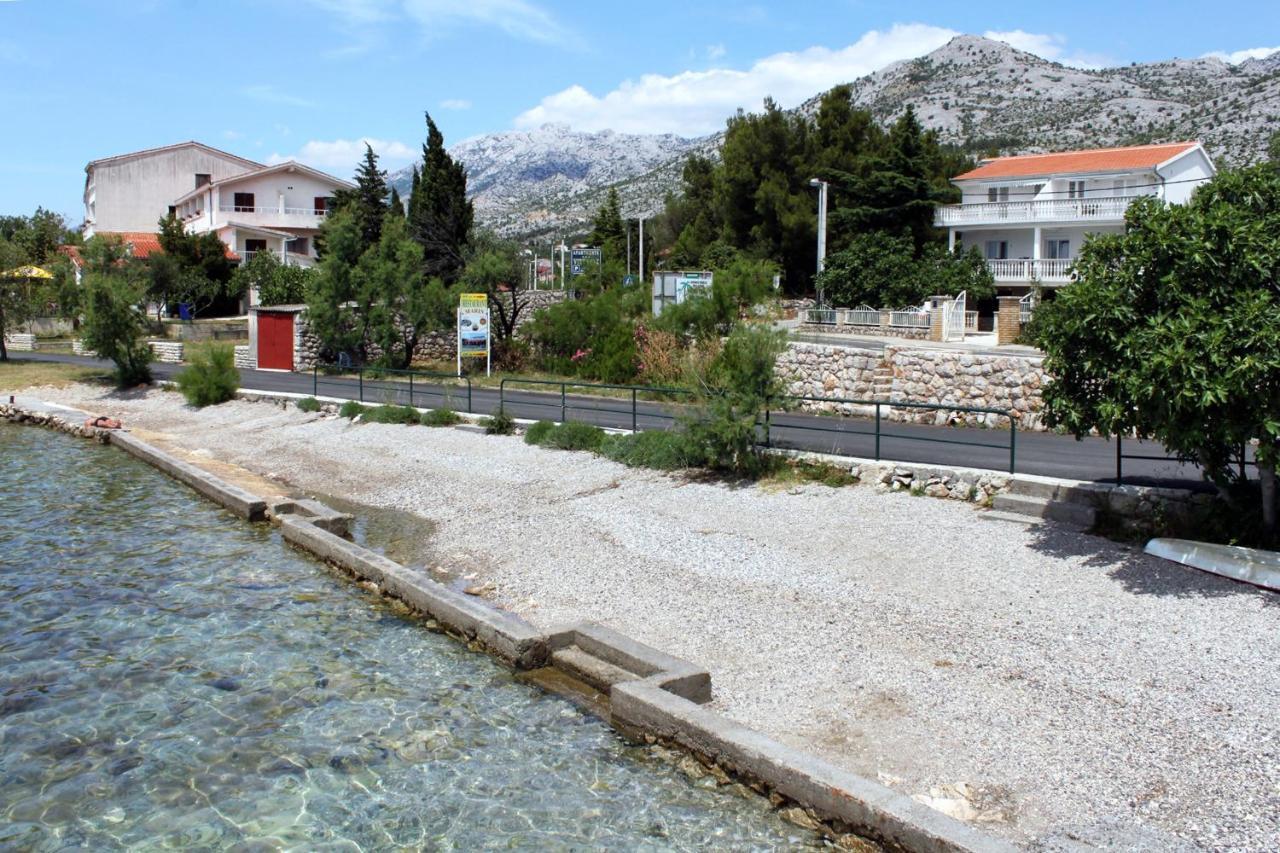 Apartments With A Parking Space Starigrad, Paklenica - 11683 Exterior foto